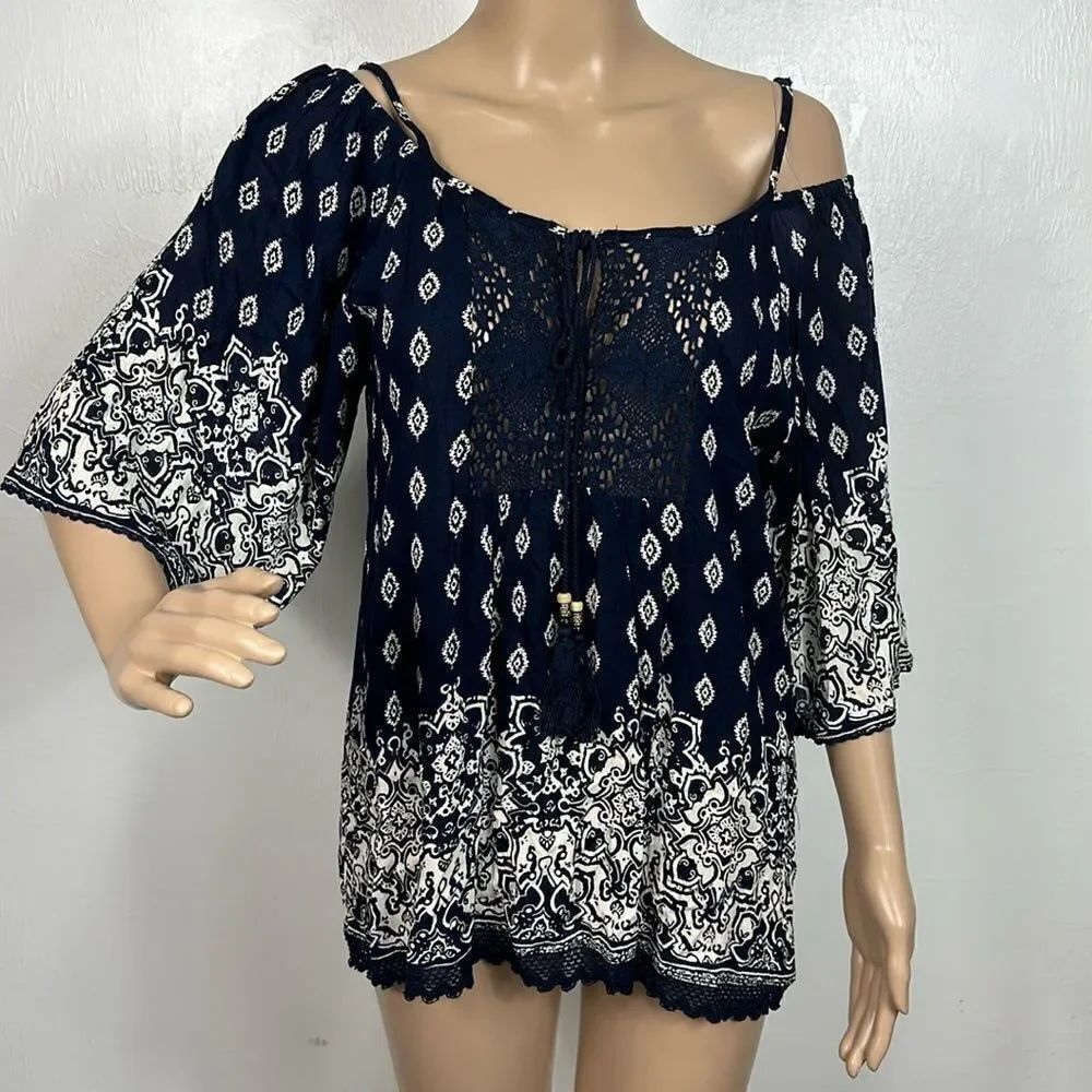 ANGIE Cold Shoulder 3/4 Sleeve Crochet Detailing Blouse Top Size L